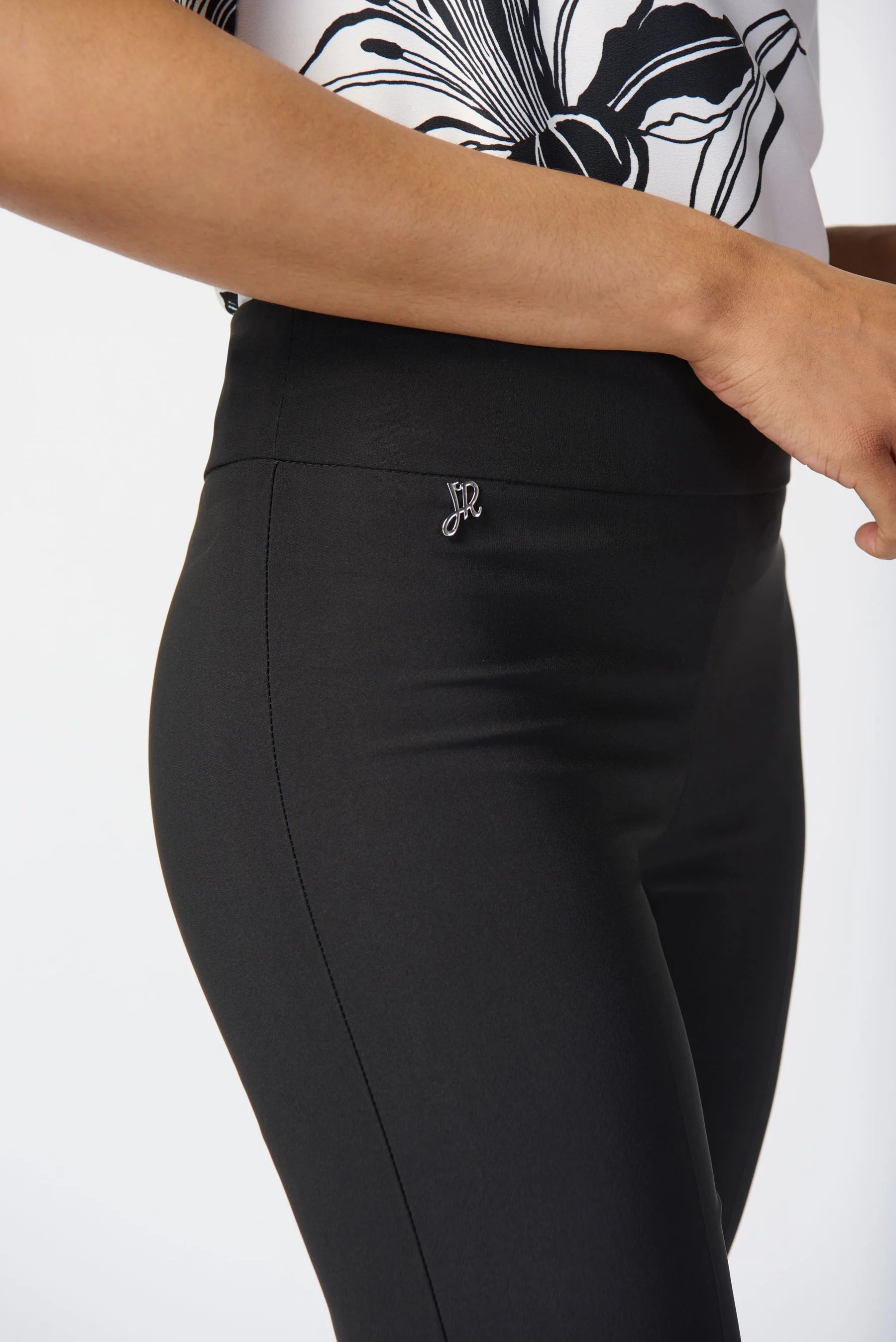 Joseph Ribkoff Joseph Ribkoff Slim-Fit Pull-On Pants