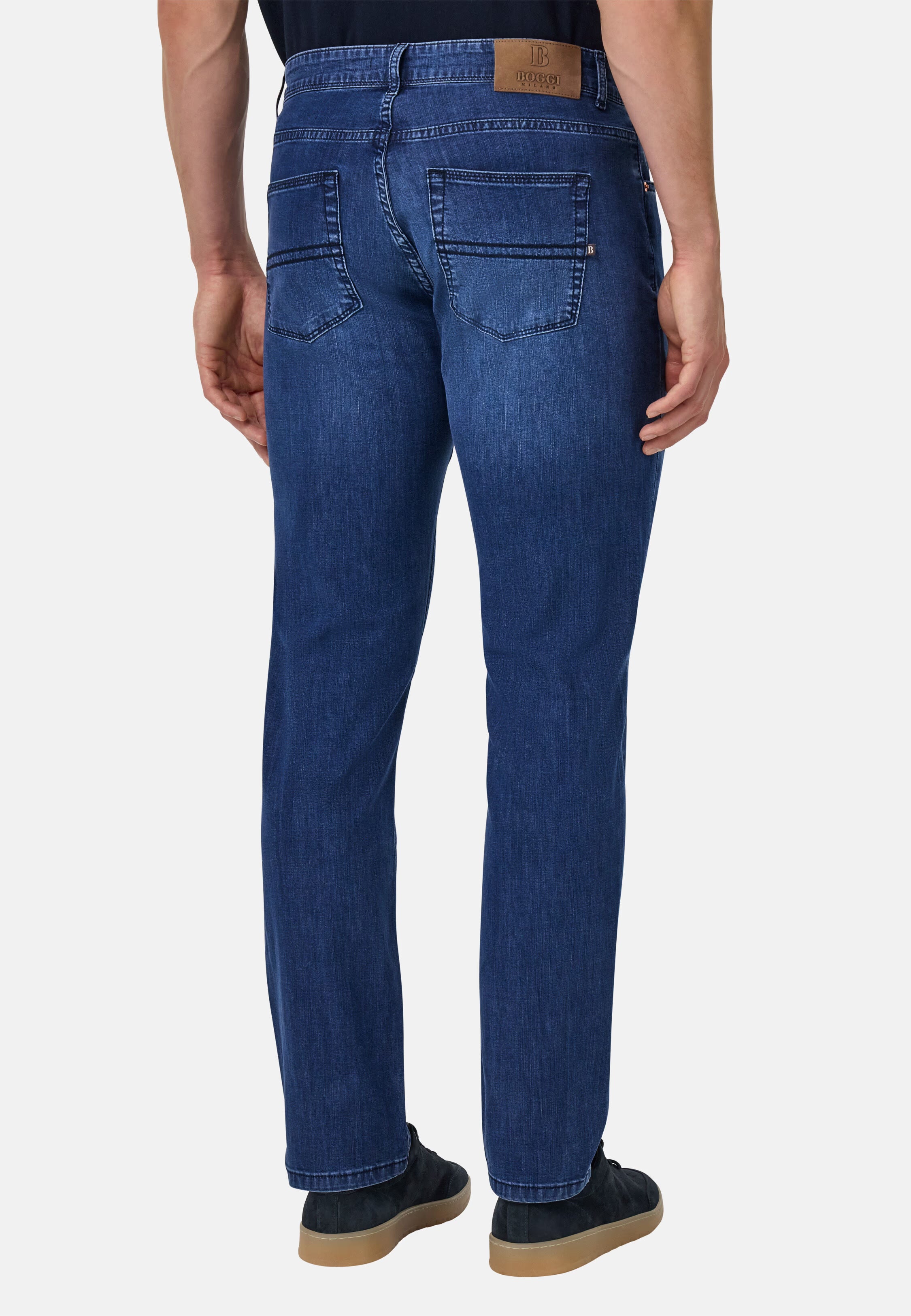 Boggi Ultra-Lightweight Medium Blue Stretch Denim Jeans